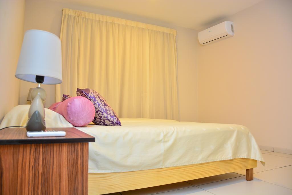 Ferienwohnung Riva Bella Port Louis Exterior foto