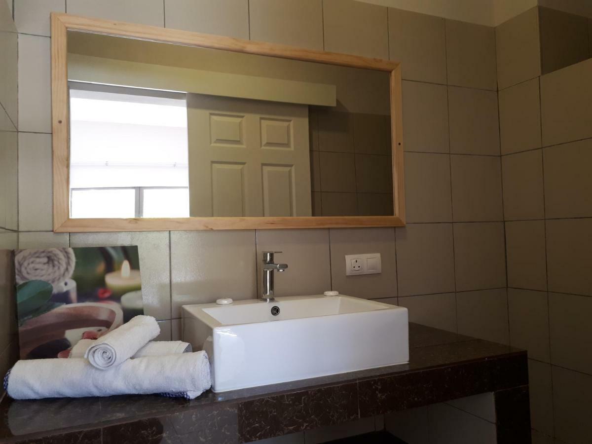 Ferienwohnung Riva Bella Port Louis Exterior foto