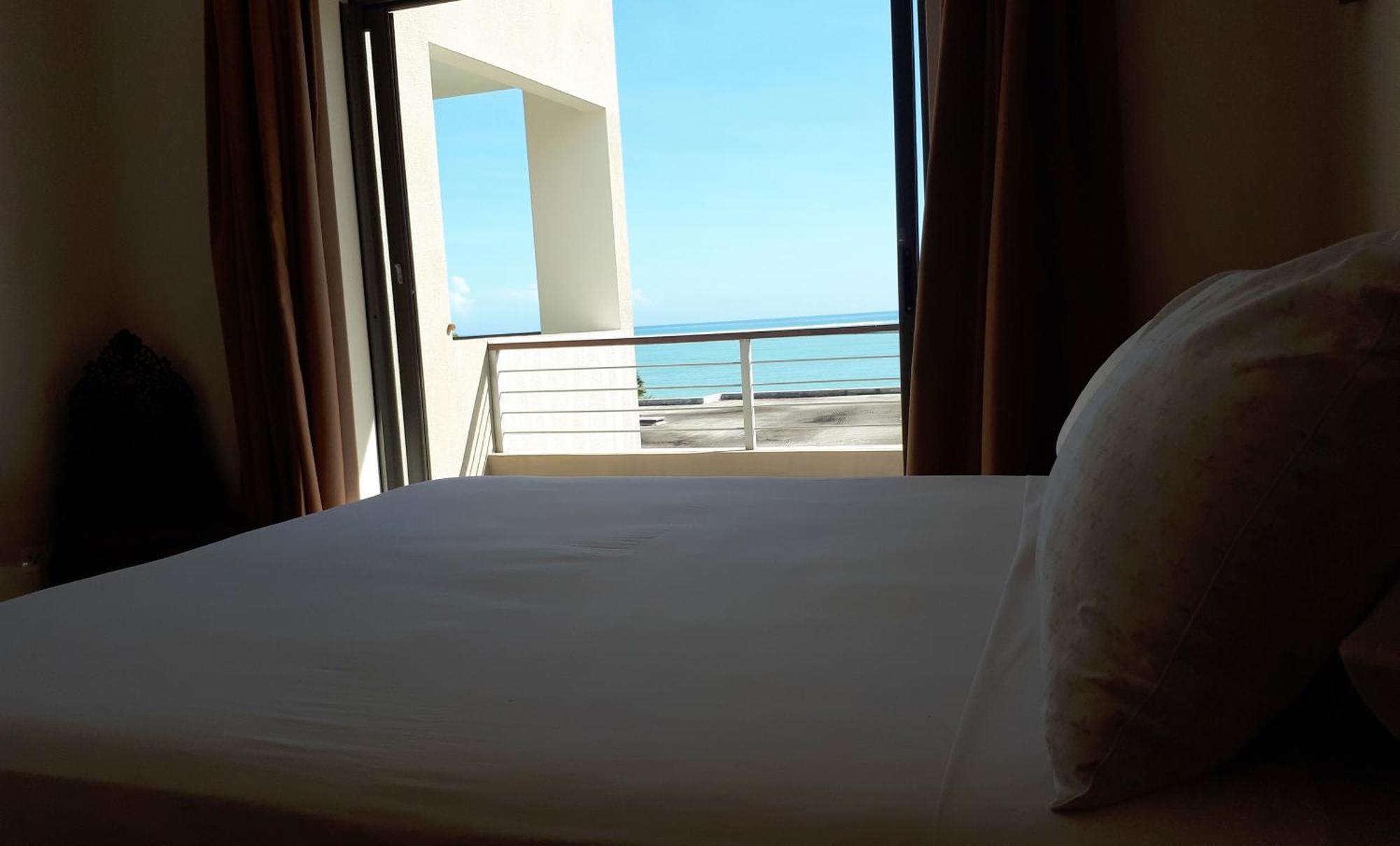 Ferienwohnung Riva Bella Port Louis Exterior foto